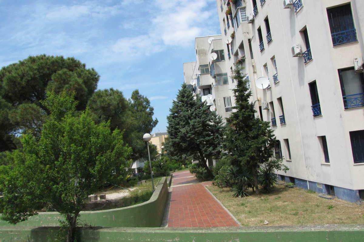 Leut Apartment, 3min Beach, 15min Center Pula