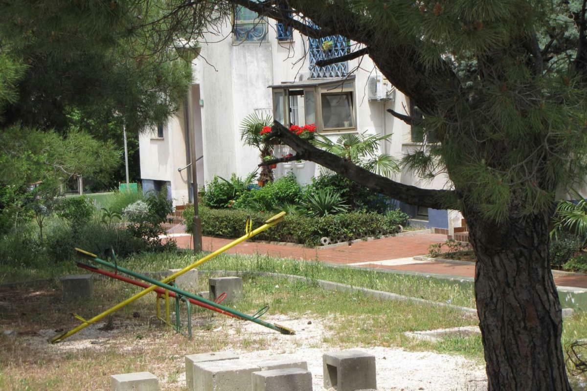 Leut Apartment, 3min Beach, 15min Center Apartament