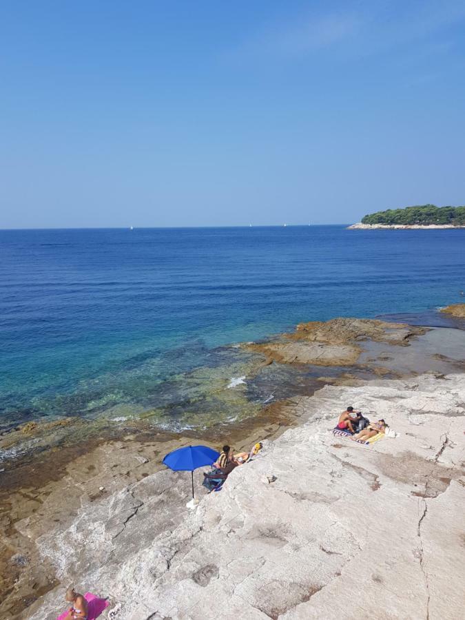 Leut Apartment, 3min Beach, 15min Center * Pula